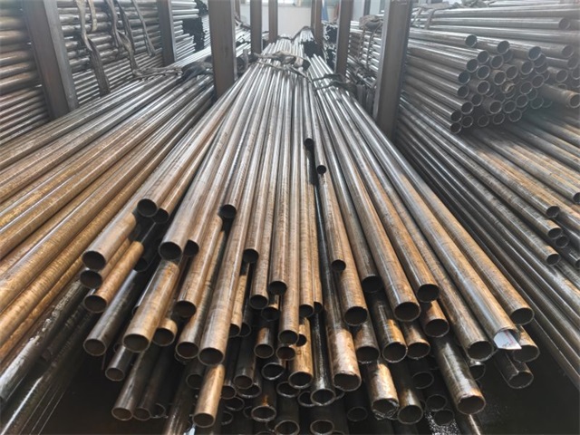 鄂尔多斯40cr精密无缝钢管