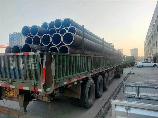 鄂尔多斯45#结构无缝钢管