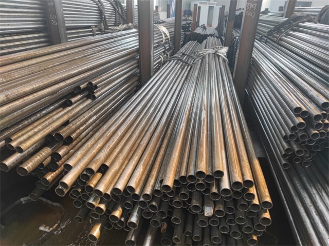 鄂尔多斯35CrMo精密无缝钢管